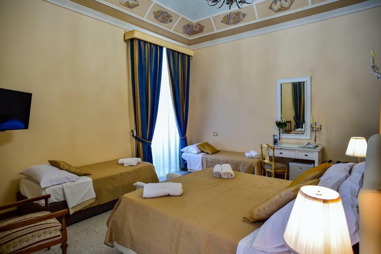 Palazzo Degli Affreschi Bed & Breakfast Catania Exterior photo