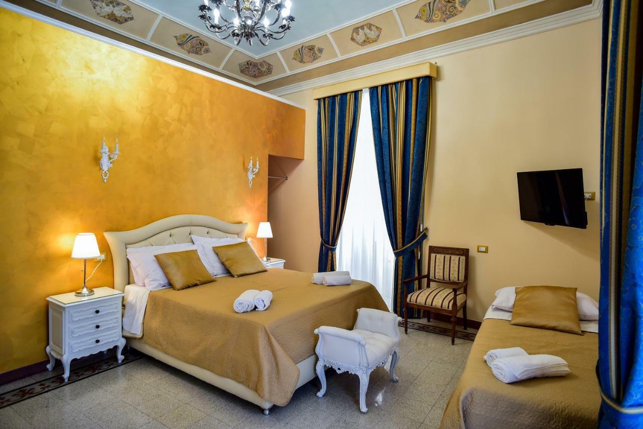 Palazzo Degli Affreschi Bed & Breakfast Catania Exterior photo